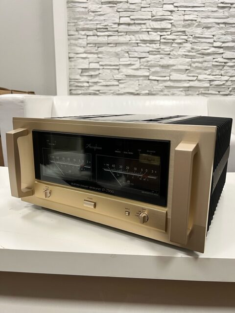 Accuphase P